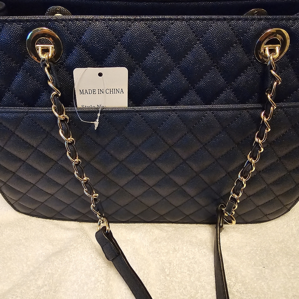 Purse - Picture 2 of 2